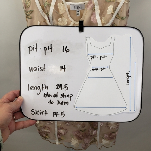 TOBI FANCY THAT MULTI FLORAL BODYCON DRESS - Size small - Picture 12 of 12